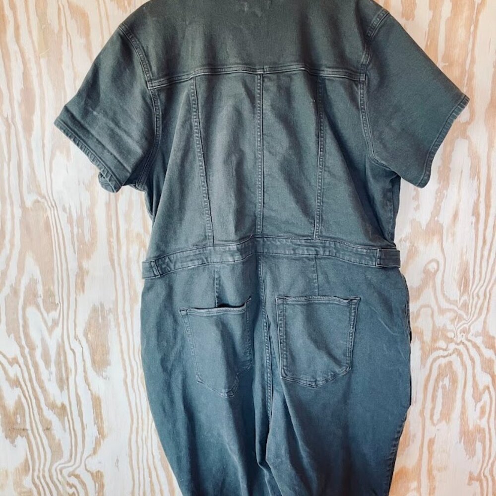 Good American Utility Jumpsuit – Short Sleeve, Army Green, Size 7 - Picture 3 of 3